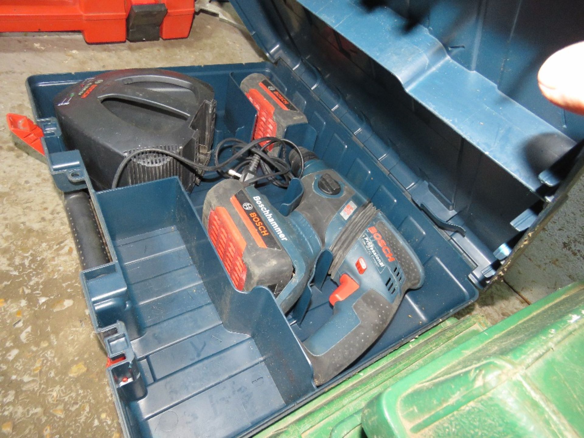 BOSCH BATTERY DRILL SOURCED FROM DEPOT CLEARANCE. - Image 2 of 2