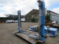 RAVAGLIOLI 3200KG RATED 2 POST LIFT. YEAR 2007. 3 PHASE. MOUNTED ON STEEL ROAD PLATE. WORKING WHEN R
