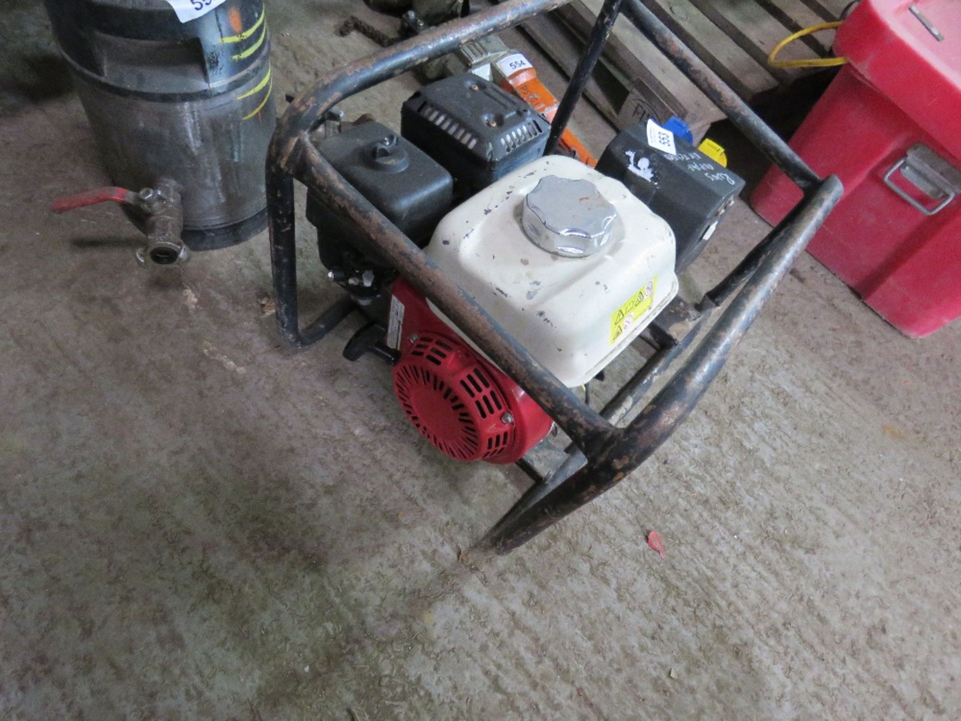 PETROL ENGINED GENERATOR. - Image 2 of 3