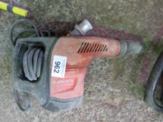 HILTI TE500AVR BREAKER DRILL. UNTESTED, CONDITION UNKNOWN.