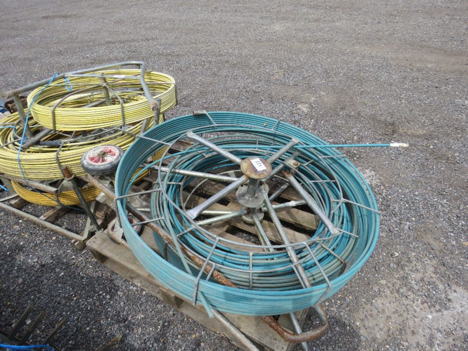 2 X BLUE CABLE RODDING REELS. - Image 3 of 3