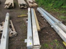 2 X HEAVY DUTY STEEL GATE POSTS.