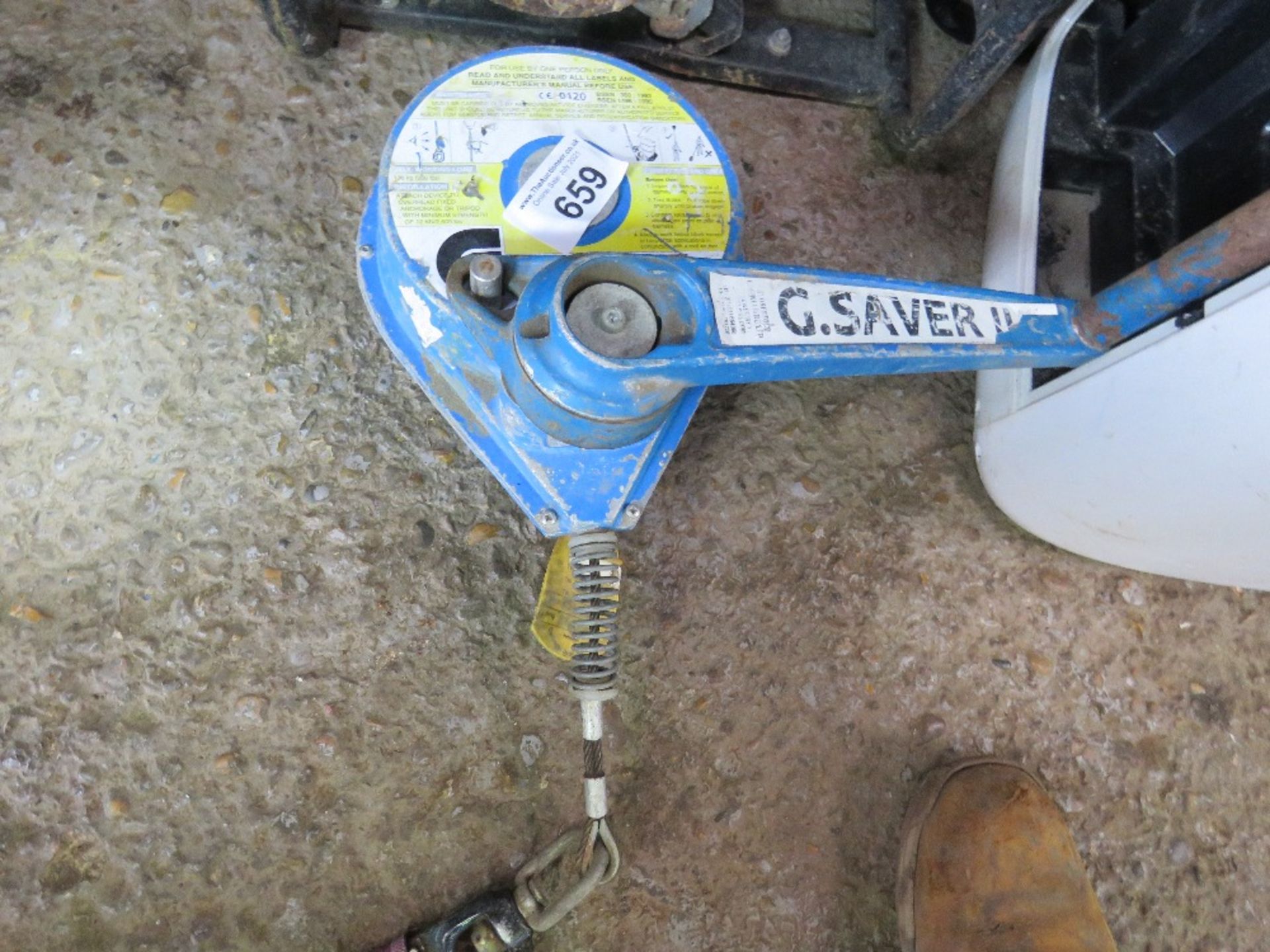 G SAVER MANHOLE RECOVERY WINCH UNIT, UNTESTED.