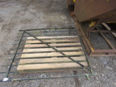 SPIKE TOP METAL GATE, 4FT WIDE X 5FT HEIGHT APPROX.