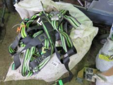 LARGE BAG OF ASSORTED SAFETY HARNESS AND RELATED ITEMS, UNTESTED.