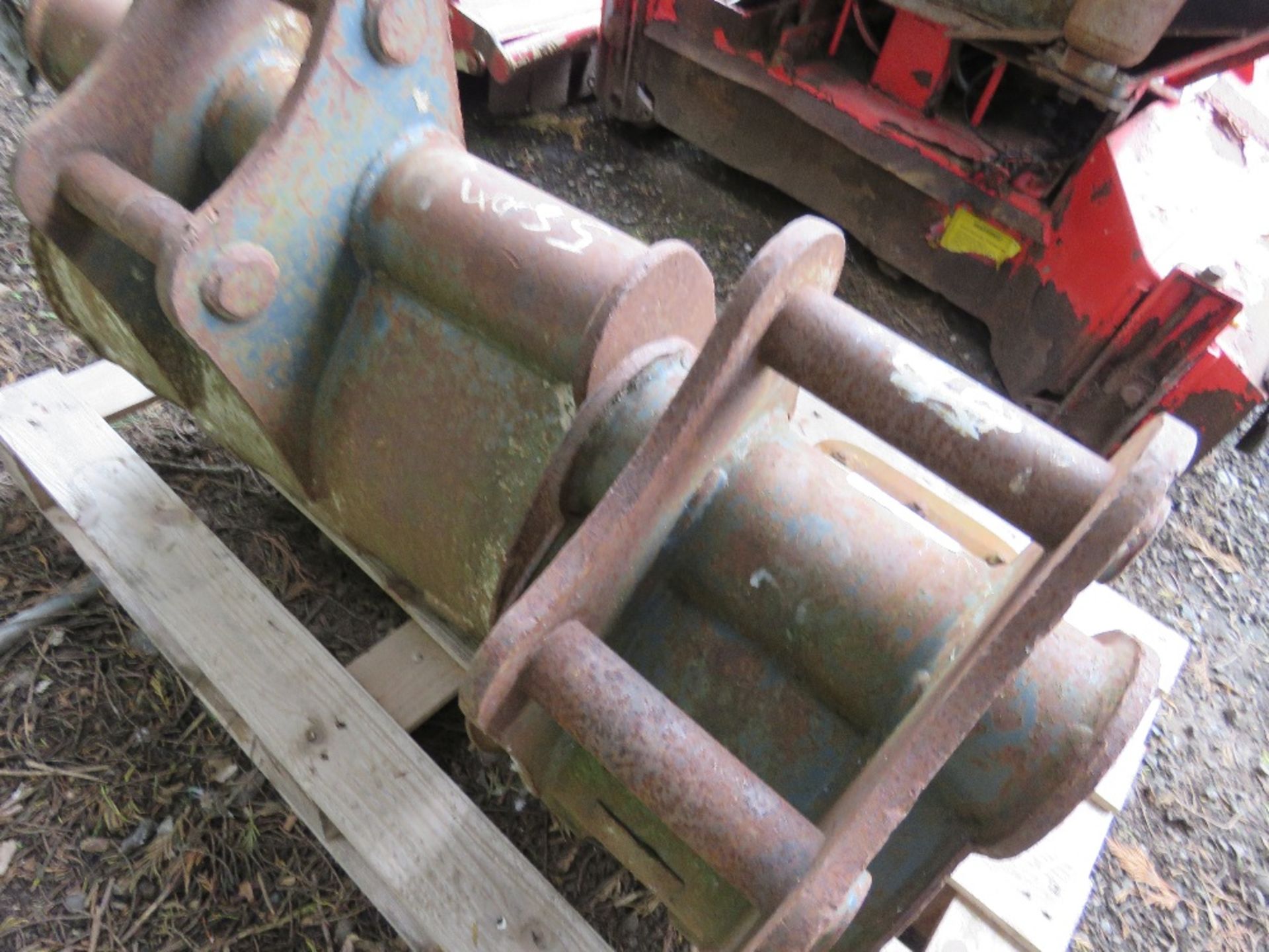 2 X EXCAVATOR BUCKETS ON 35MM PINS. 12" AND 2FT WIDTH. - Image 2 of 3