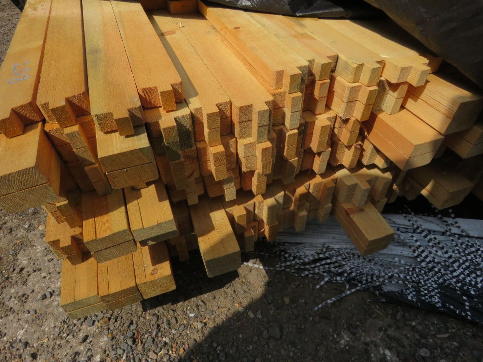 UNTREATED SAWN TIMBER SLATS 50MM X 25MM @1.74M LENGTH APPROX. - Image 2 of 3