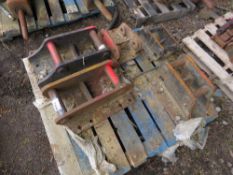 PALLET CONTAINING 5 X ASSORTED EXCAVATOR MOUNTING BRACKETS / HEADS. SOURCED FROM MAJOR UK ROADS CONT