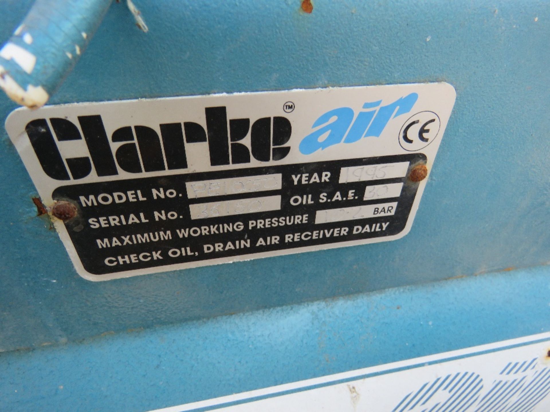 2 X AIR COMPRESSORS. - Image 4 of 4
