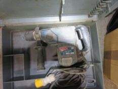 BOSCH GBH4 110VOLT BREAKER DRILL.