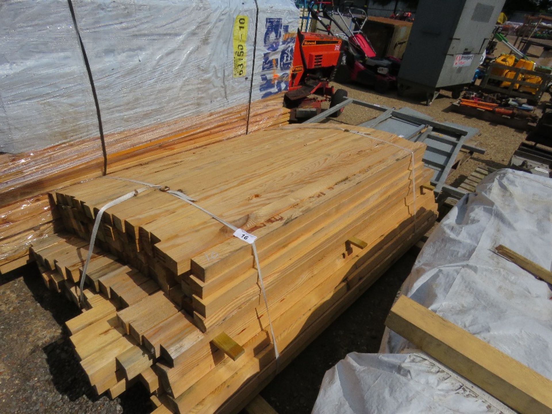 SMALL PACK OF 55MM X 40MM UNTREATED TIMBER @1.5-1.8M LENGTH APPROX.