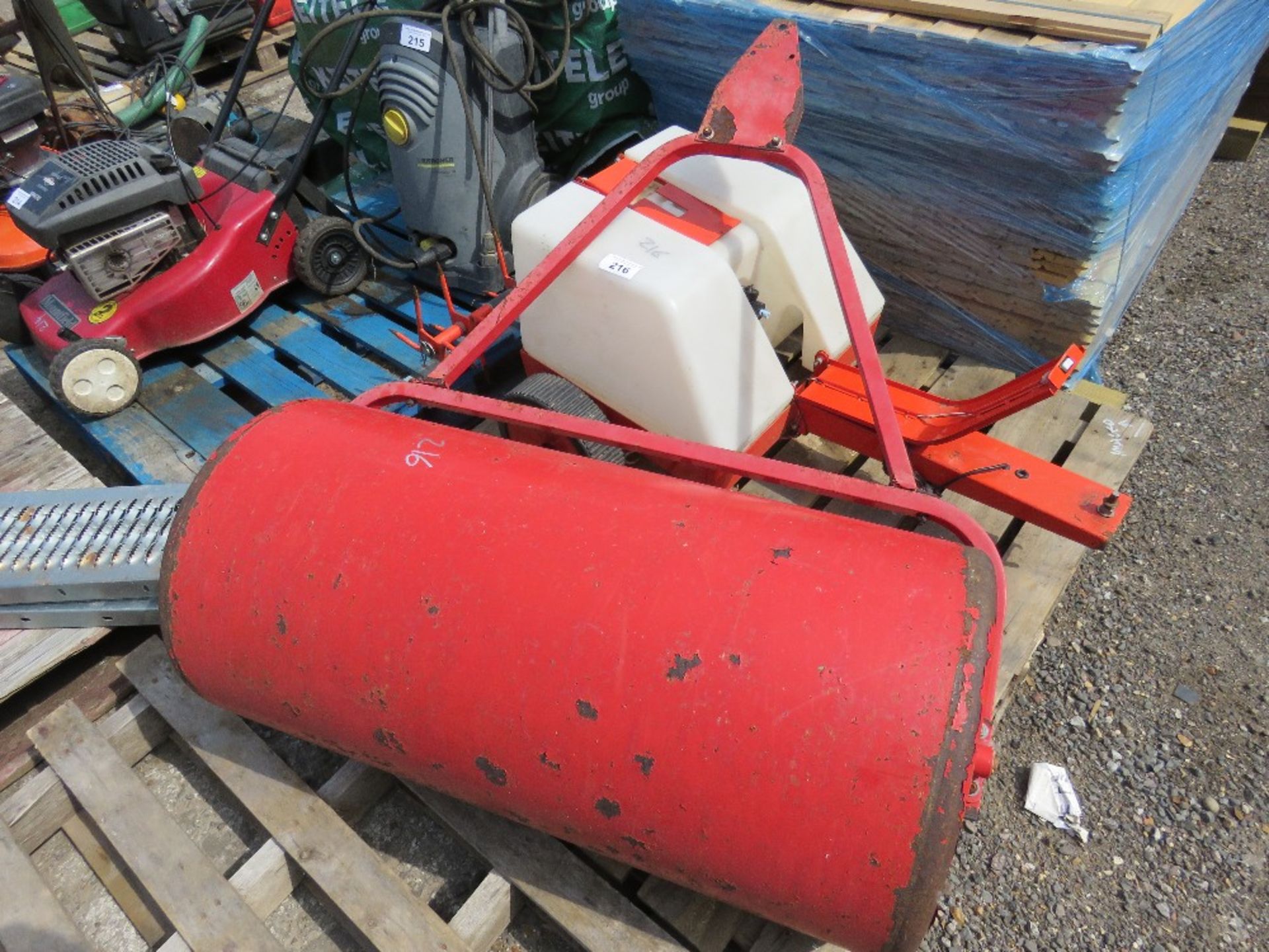 ROLLER AND SPIKER/SPRAYER FOR GARDEN TRACTOR. - Image 3 of 4