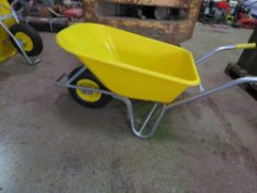 HEAVY DUTY BUILDER'S WHEELBARROW, LIGHTWEIGHT, UNUSED.