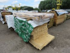 LARGE STACK OF UNTREATED TIMBER FENCE CLADDING BOARDS, MIXED LENGTHS, 1.6-2.25M LENGTH X 70MM X 20MM