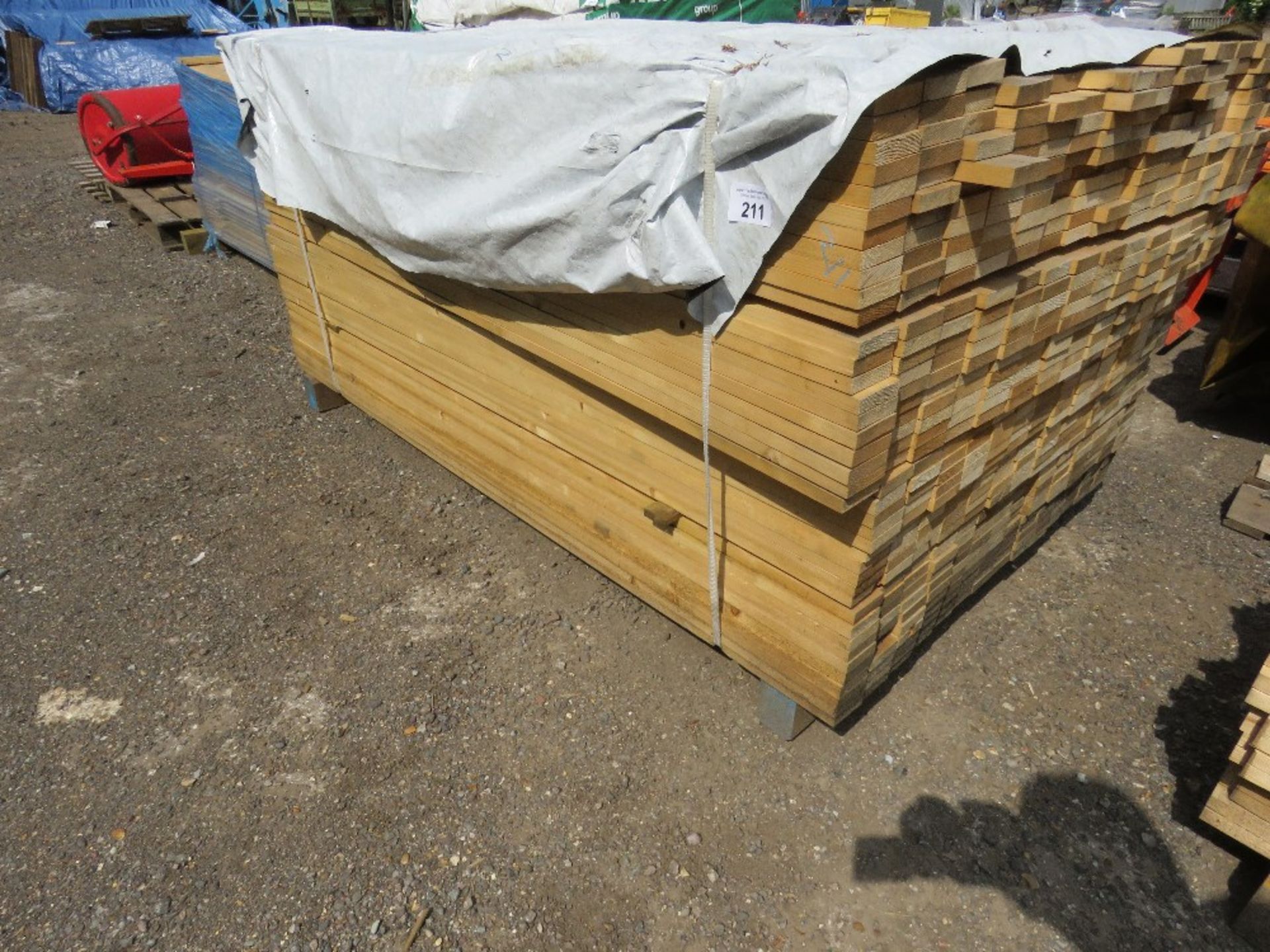 PACK OF UNTREATED TIMBER SLATS/BOARDS 70MM X 20MM X 1.86M APPROX.