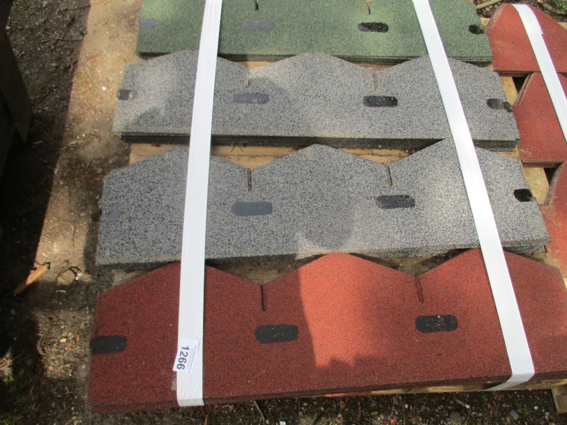 2 X PALLETS OF FELT EDGING TRIMS, COLOURED. - Image 3 of 3