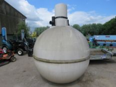 SEPTIC TANK ASSEMBLY, 4600LITRE RATED CAPACITY. NO VAT ON HAMMER PRICE.