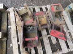 PALLET CONTAINING 5 X ASSORTED EXCAVATOR MOUNTING BRACKETS / HEADS. SOURCED FROM MAJOR UK ROADS CONT