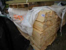 LARGE PACK OF UNTREATED VENETIAN SLAT TIMBER CLADDING. 1.83M LENGTH X 45MM WIDTH X 16MM DEPTH APPROX