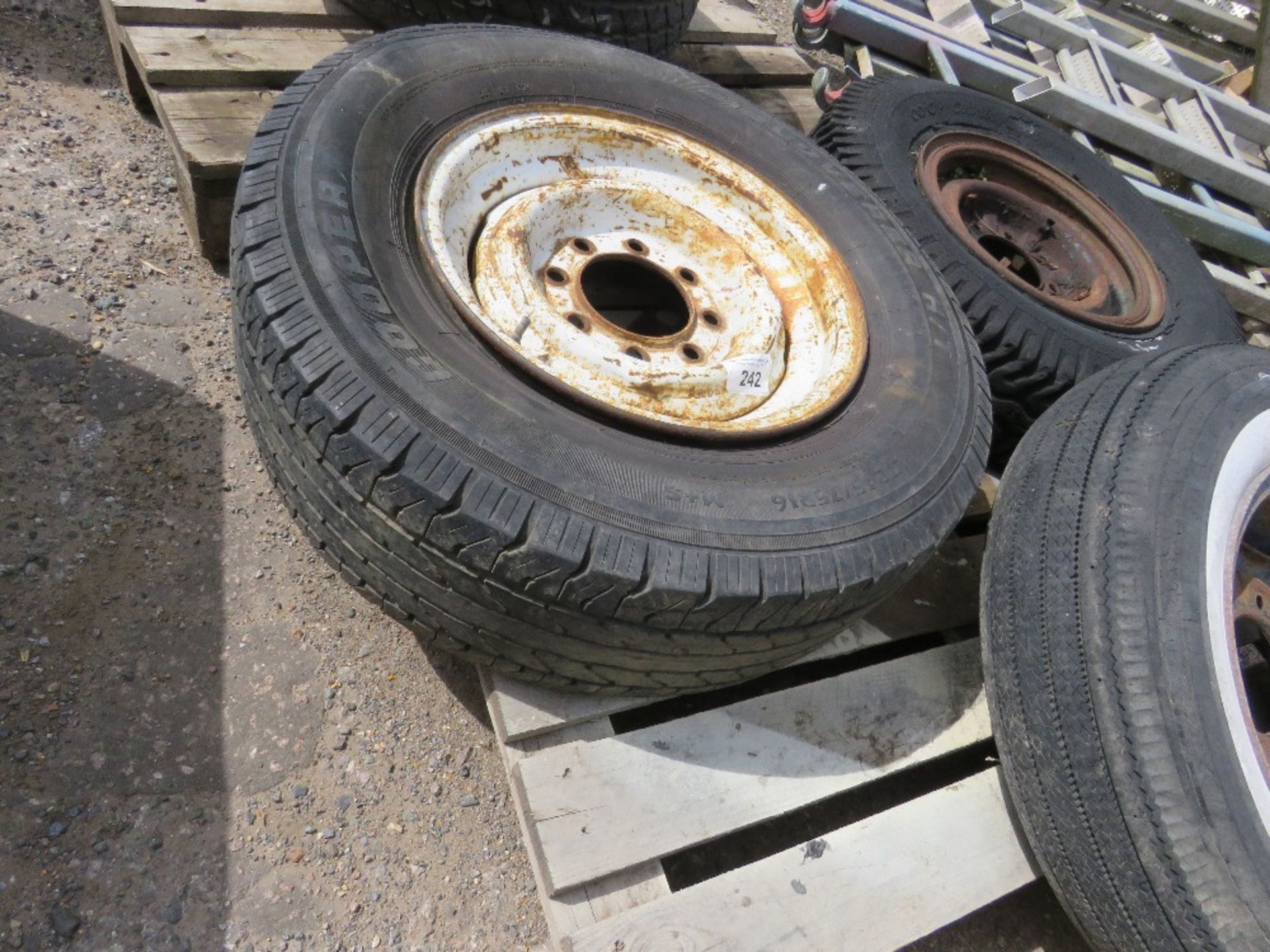 3 X ASSORTED WHEELS AND TYRES. - Image 3 of 3