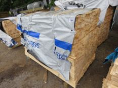 LARGE PACK OF UNTREATED VENETIAN SLAT TIMBER CLADDING. 1.83M LENGTH X 45MM WIDTH X 16MM DEPTH APPROX