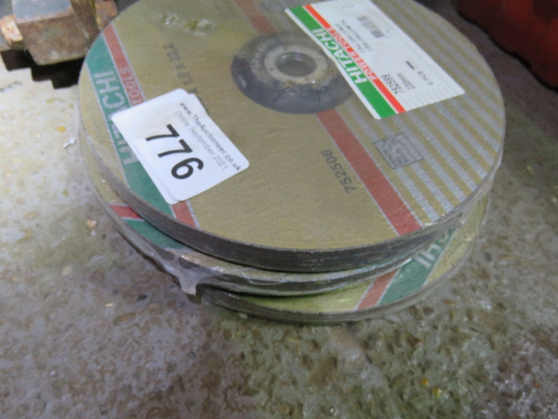 18 X CUTTING DISCS 230MM SIZE INOX & METAL TYPE