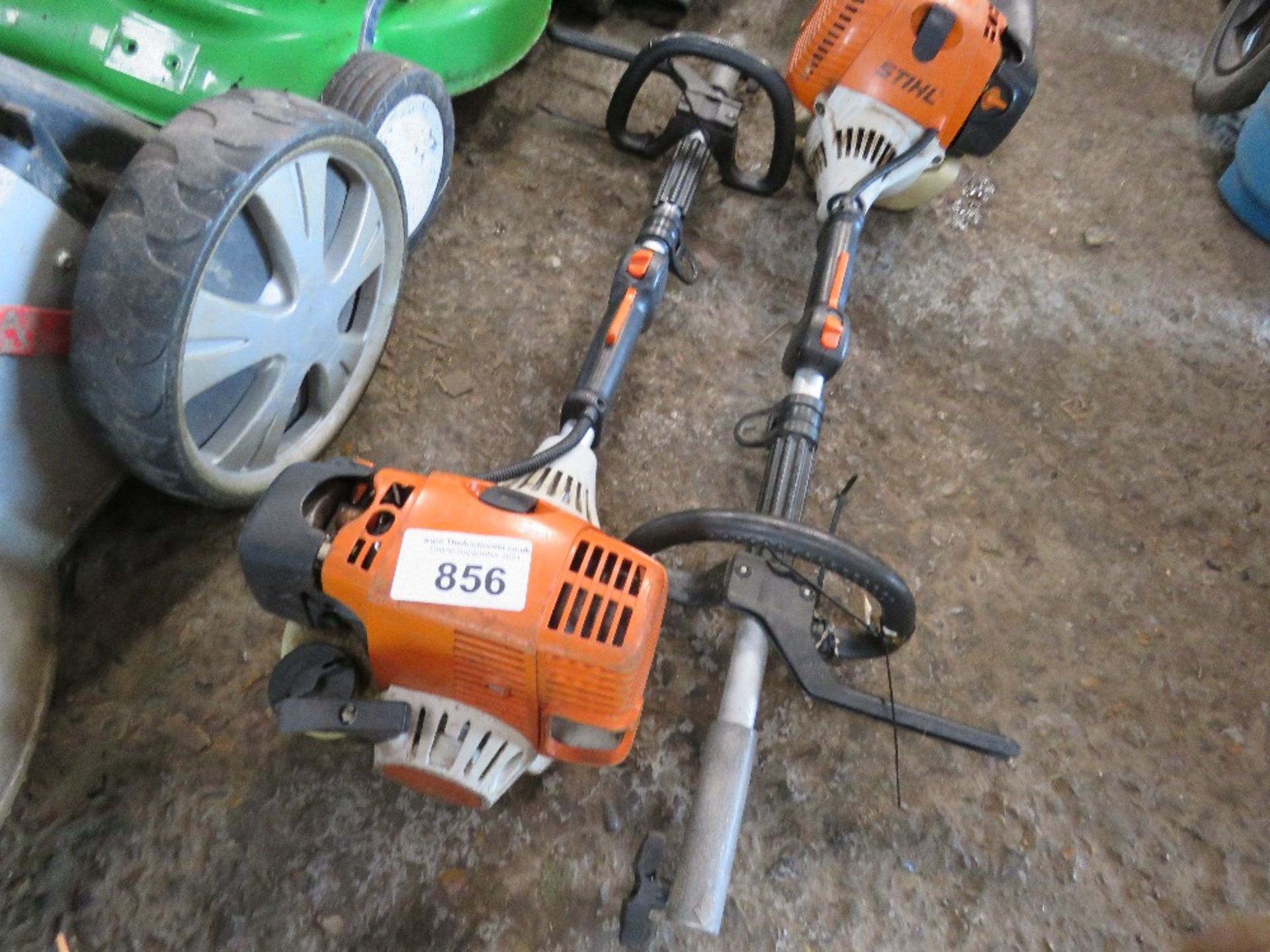 2 X STIHL MULTI TOOL POWER HEADS. UNTESTED, CONDITION UNKNOWN. NO VAT ON HAMMER PRICE. - Image 2 of 3