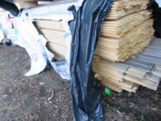 LARGE PACK OF UNTREATED MIXED LENGTH SHIPLAP TIMBER FENCE CLADDING BOARDS, 1.4-2.1M LENGTH X 95MM WI