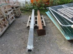 2 X HEAVY DUTY STEEL GATE POSTS.