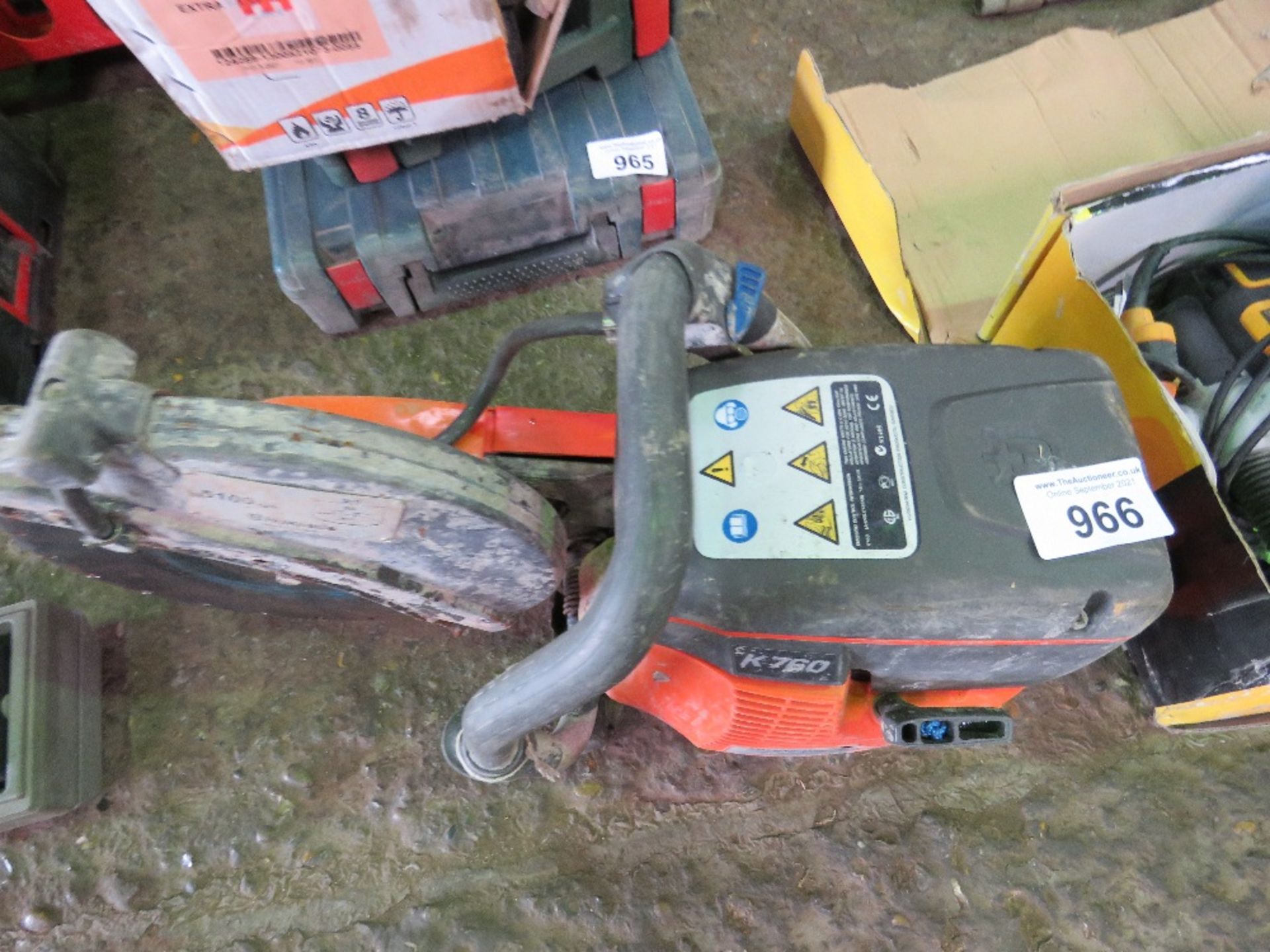 HUSQVARNA K760 PETROL CUT OFF SAW WITH BLADE.