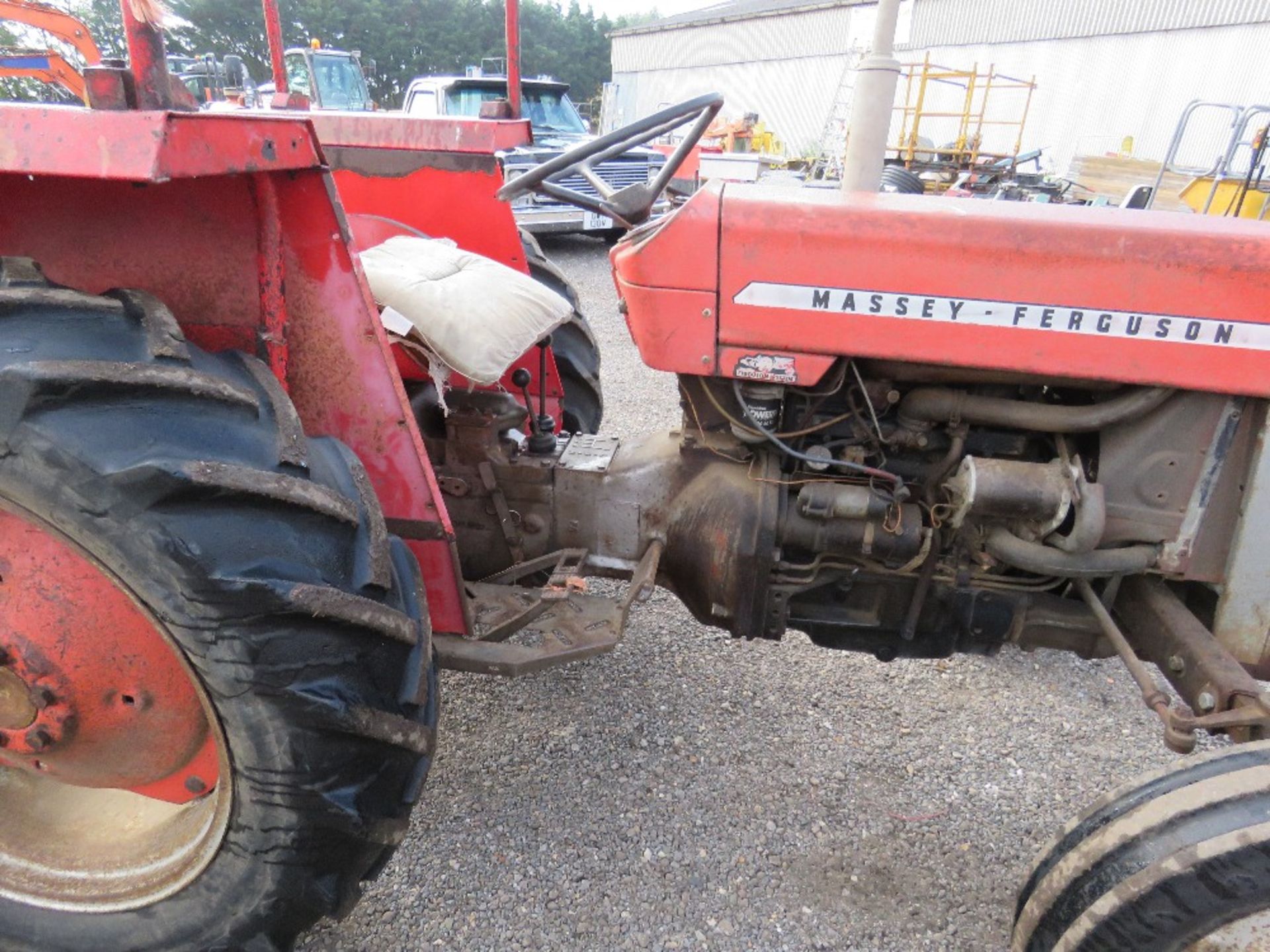 MASSEY FERGUSON 130 2WD TRACTOR . DIRECT FROM LOCAL HAY CONTRACTOR WHO IS RETIRING. - Image 3 of 13