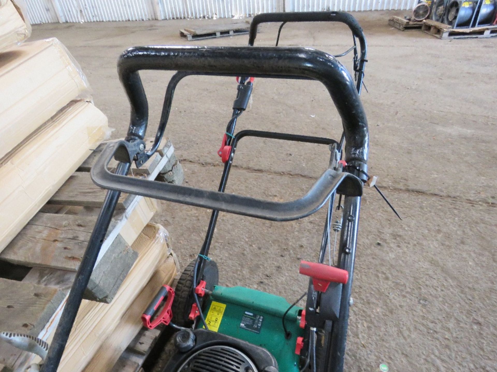 HAYTER HARRIER 48 ROLLER MOWER, NO COLLECTOR. UNTESTED, CONDITION UNKNOWN. NO VAT ON HAMMER PRICE - Image 2 of 4