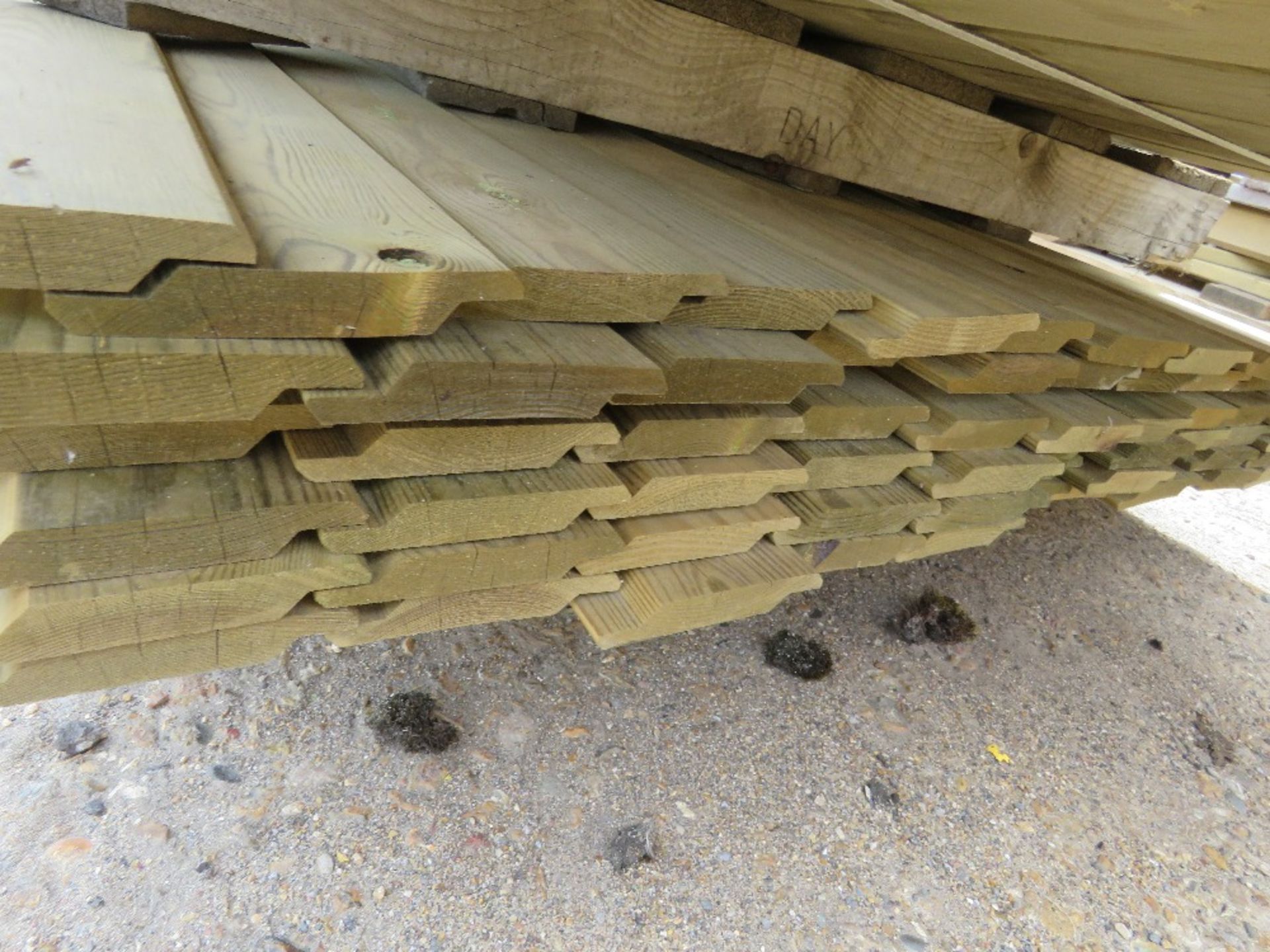 PALLET OF ASSORTED TIMBERS, MAINLY SHIPLAP, 1.7-1.8M APPROX. - Image 4 of 5
