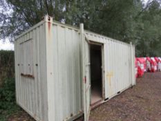 SECURE JACKLEGGED OFFICE UNIT, 20FT APPROX. WITH FORK POCKETS (WE CAN LOAD ONTO A SUITABLE VEHICLE).