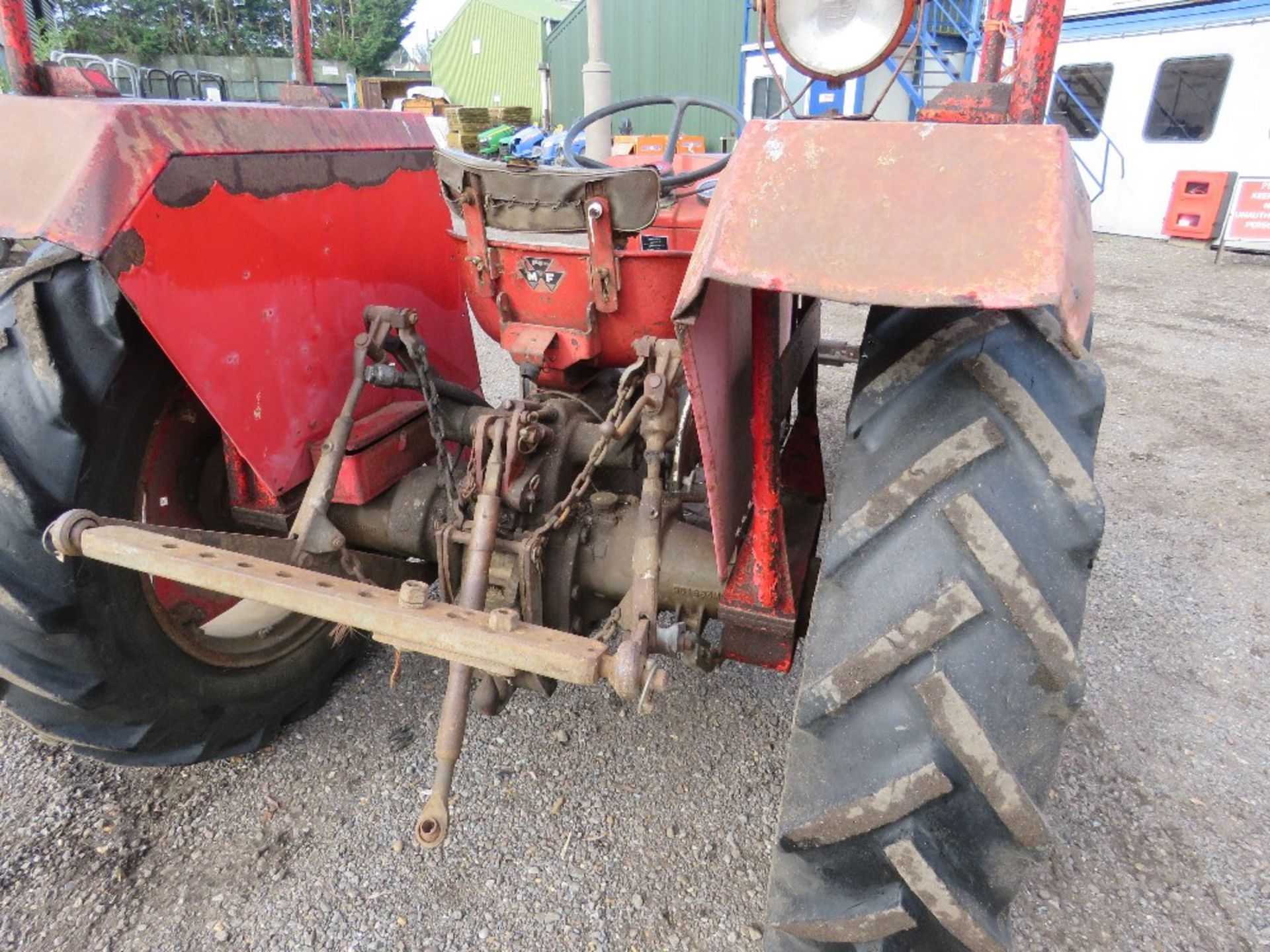 MASSEY FERGUSON 130 2WD TRACTOR . DIRECT FROM LOCAL HAY CONTRACTOR WHO IS RETIRING. - Image 5 of 13