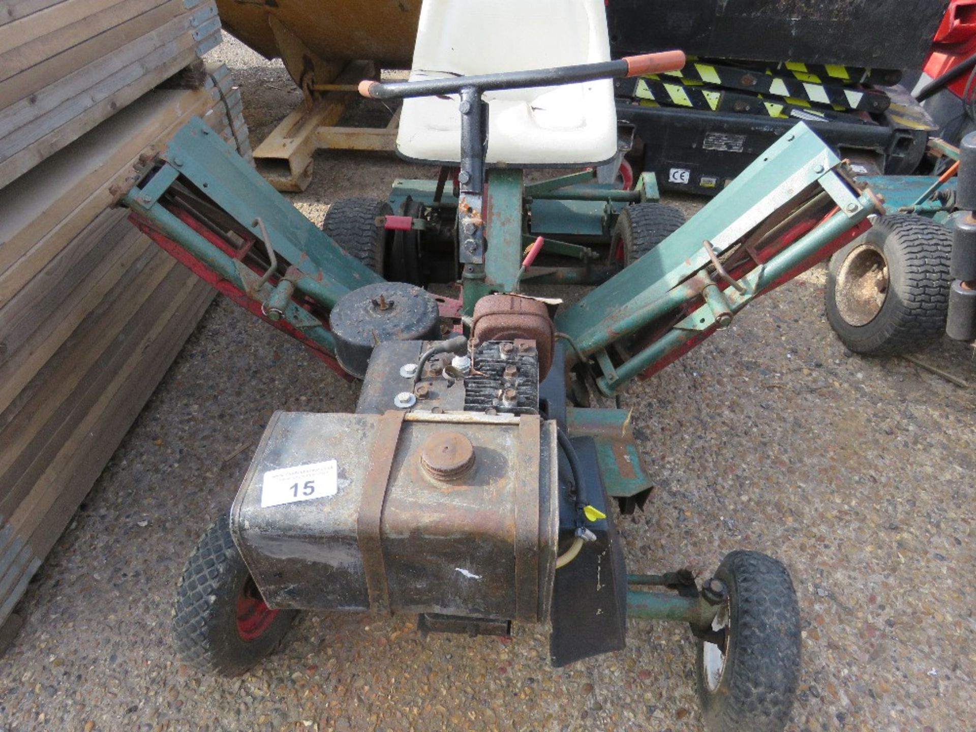 NATIONAL TRIPLE RIDE ON CYLINDER MOWER. NO VAT ON HAMMER PRICE. - Image 2 of 3