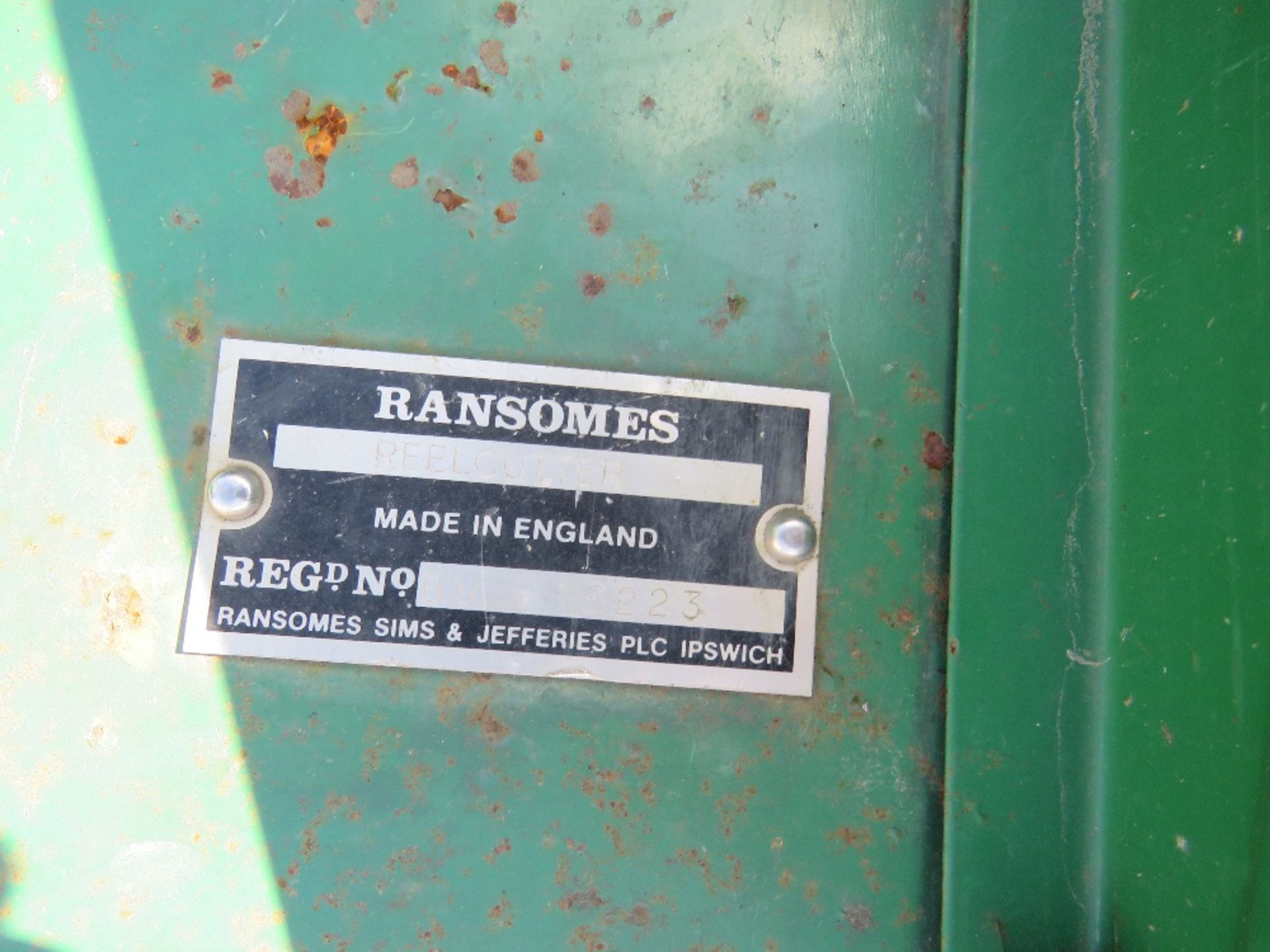 RANSOMES MULTI REEL CUTTER PROFESSIONAL MOWER. - Image 4 of 4