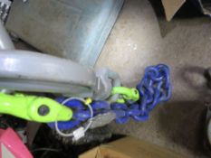GRADE 10 SINGLE LEGGED 10 TONNE RATED CHAIN, LITTLE USED. SOURCED FROM COMPANY LIQUIDATION.