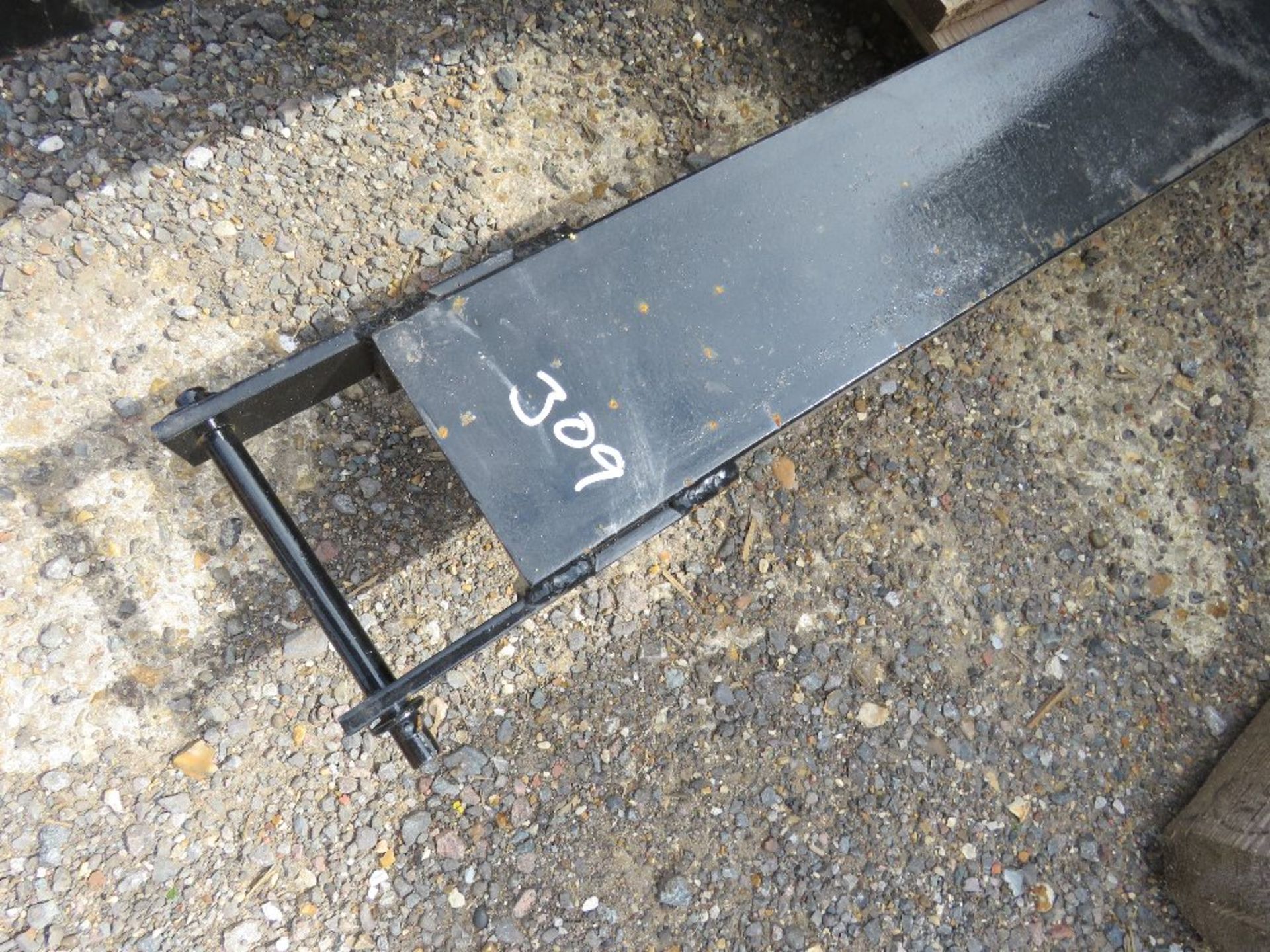 PAIR OF FORKLIFT EXTENSION TINES / SLEEVES 8FT LENGTH X 6" WIDTH APPROX, WITH LOCKING PINS. - Image 3 of 3