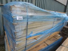 LARGE PACK OF UNTREATED HIT AND MISS FENCE CLADDING TIMBER BOARDS, 1.75 M LENGTH X 10CM WIDTH APPROX