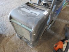 RHINO RD48 240VOLT DEHUMIDIFIER. UNTESTED, CONDITION UNKNOWN.