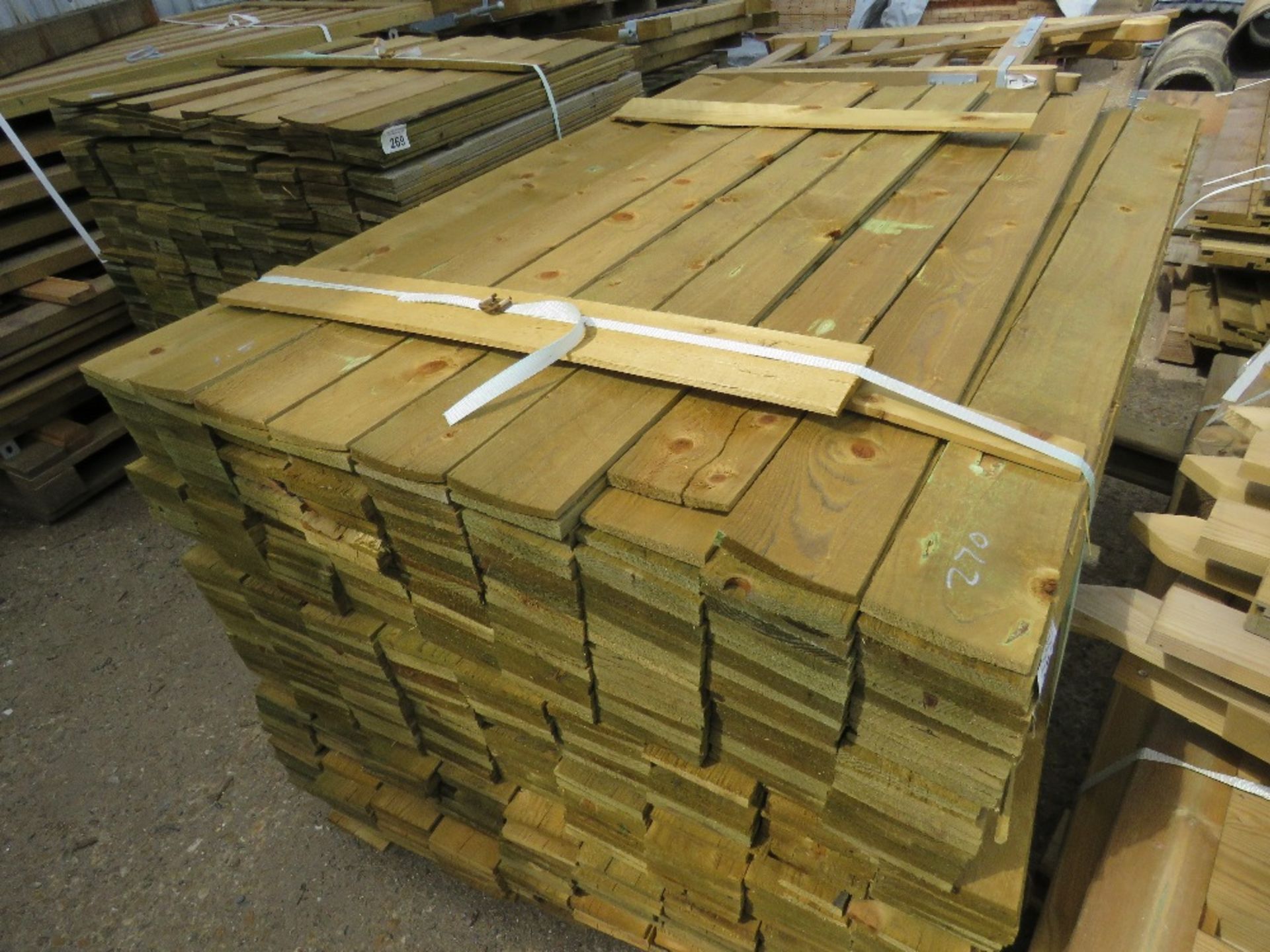LARGE PACK OF FEATHER EDGE FENCE CLADDING TIMBER BOARDS, 1.5M LENGTH X 10CM WIDTH APPROX.