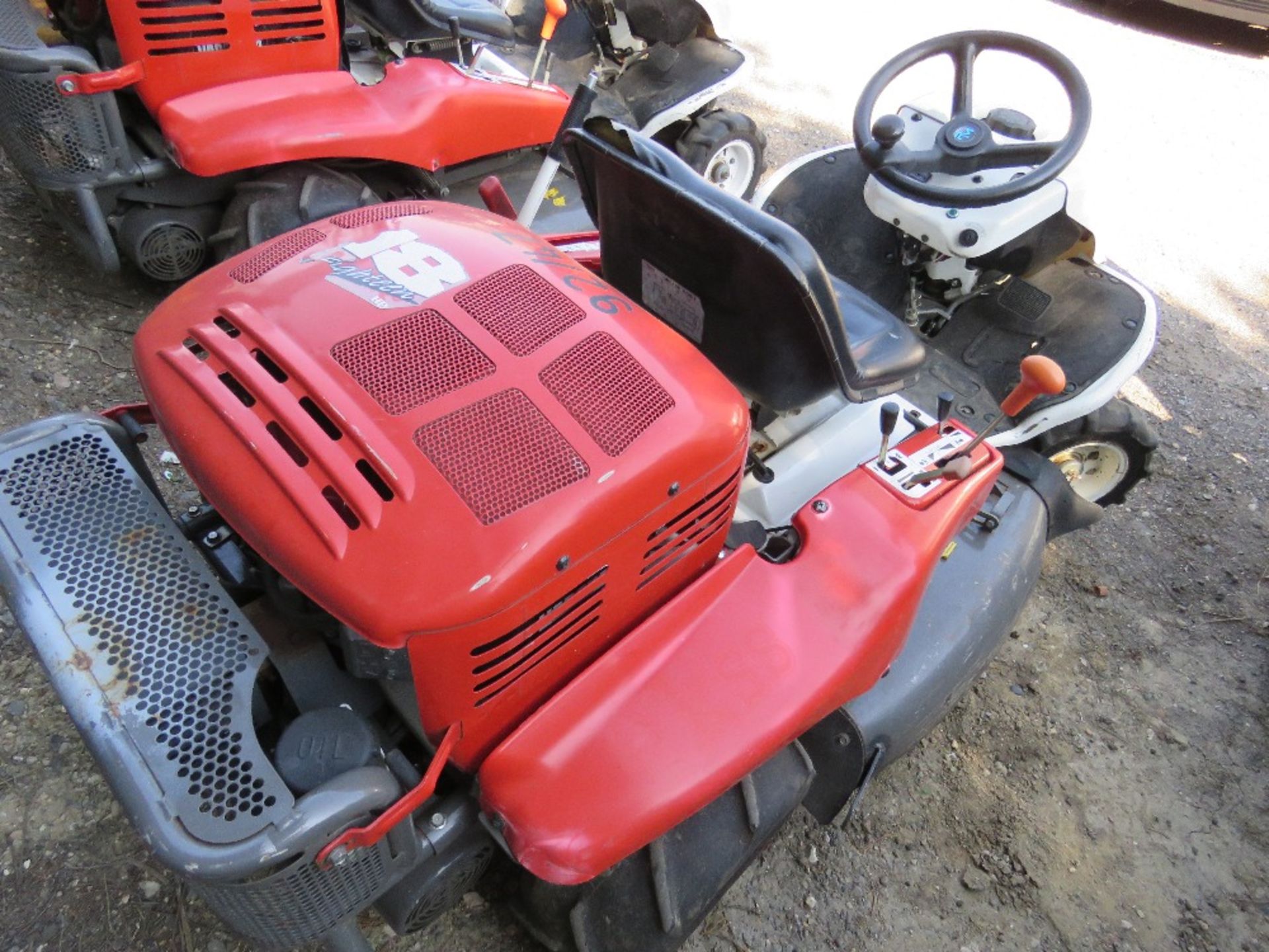 OREC RM97B PROFESSIONAL ROUGH CUT RIDE ON MOWER, YEAR 2015 BUILD, 391 REC HOURS. PN:92/47. SN:JD15A0 - Image 6 of 6