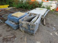 2 PALLETS PLUS A STILLAGE OF BRICKS, SLABS ETC. NO VAT ON HAMMER PRICE.