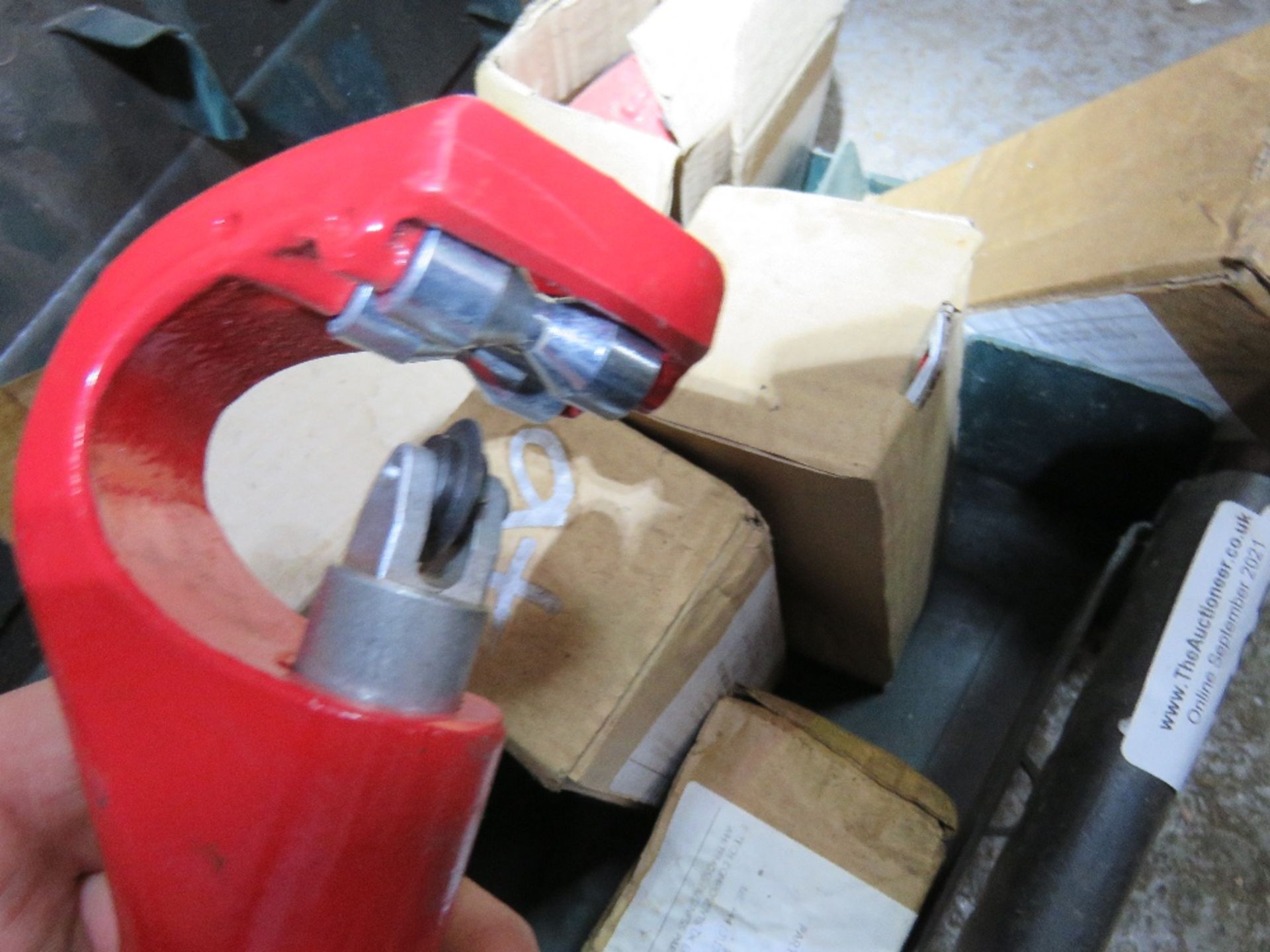 9 X PIPE CUTTER UNITS, BOXED, UNUSED. - Image 2 of 3