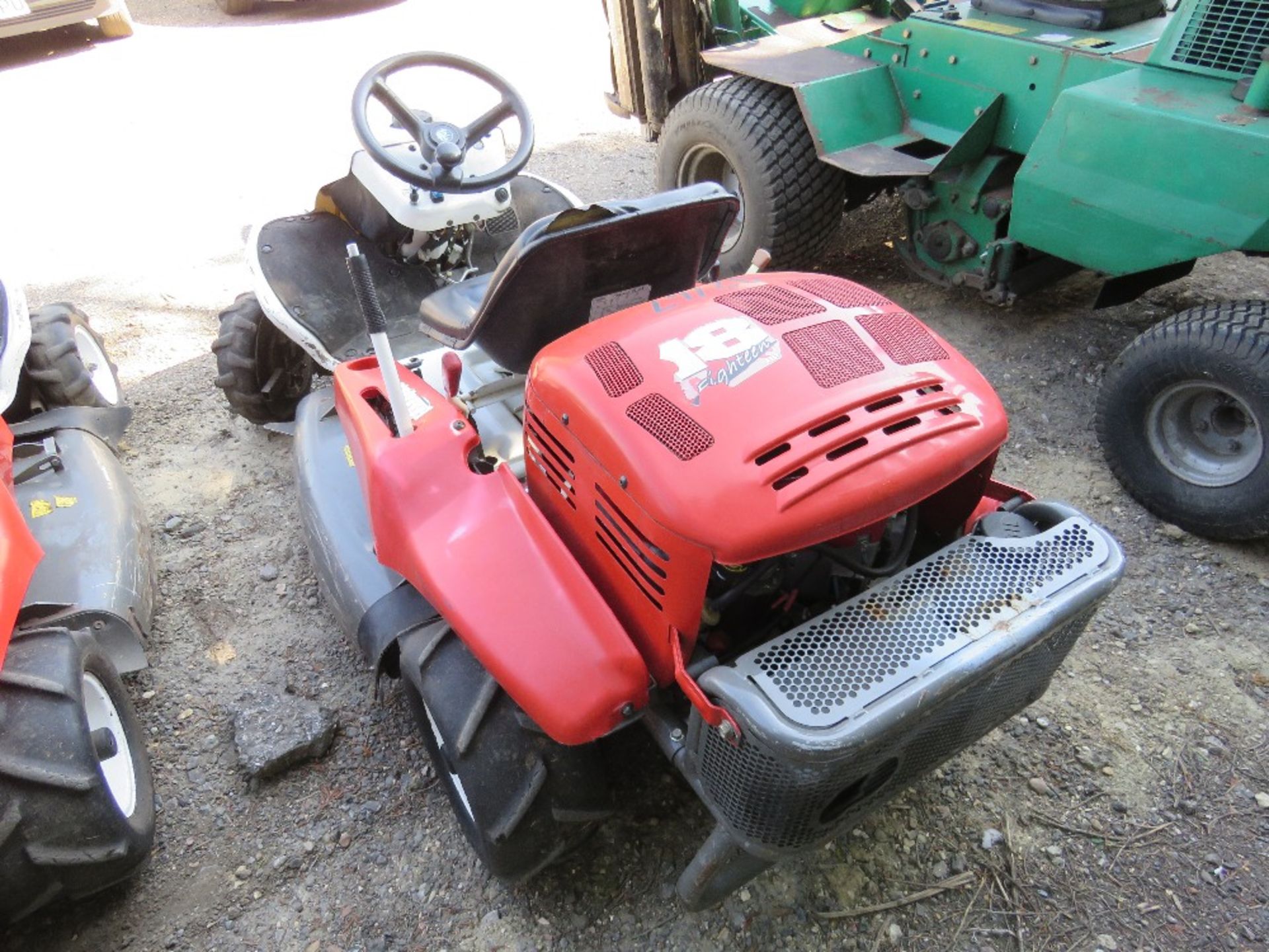 OREC RM97B PROFESSIONAL ROUGH CUT RIDE ON MOWER, YEAR 2015 BUILD, 391 REC HOURS. PN:92/47. SN:JD15A0 - Image 5 of 6