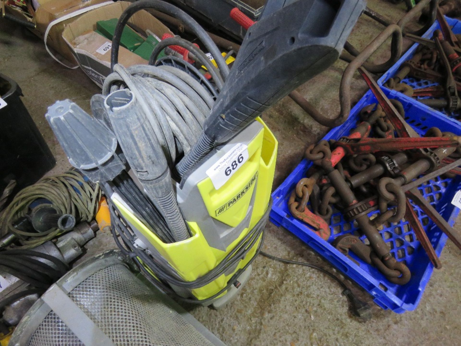 240VOLT POWERED PRESURE WASHER.