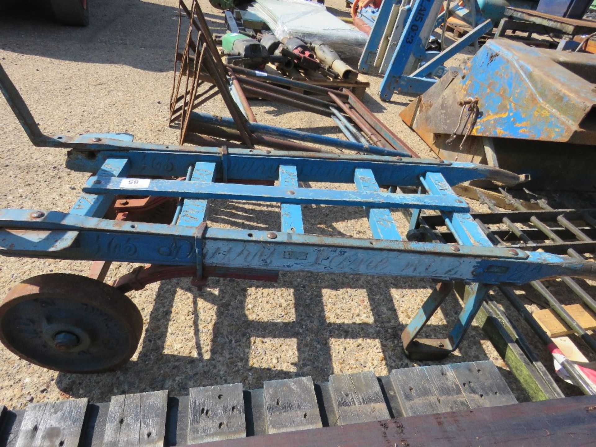 OLD WOODEN FRAMED SACK / MARKET BARROW - Image 4 of 4