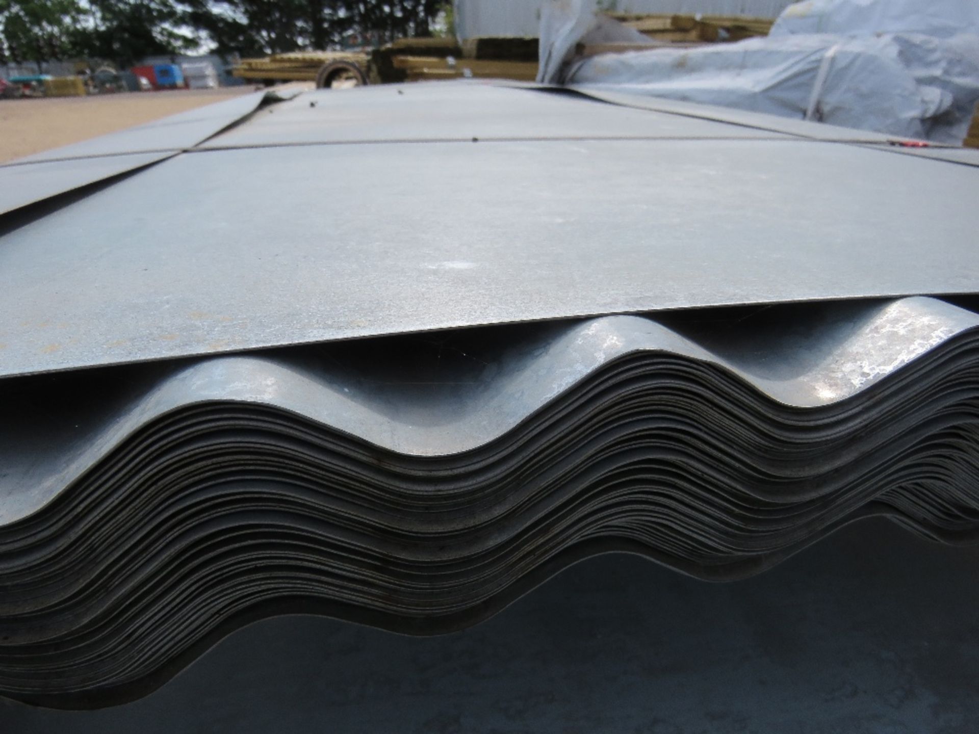 PACK OF 73NO 8FT CORRUGATED ROOFING SHEETS. - Image 2 of 3