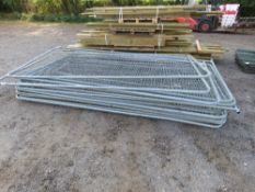 15 X HERAS TYPE TEMPORARY SITE FENCE PANELS.